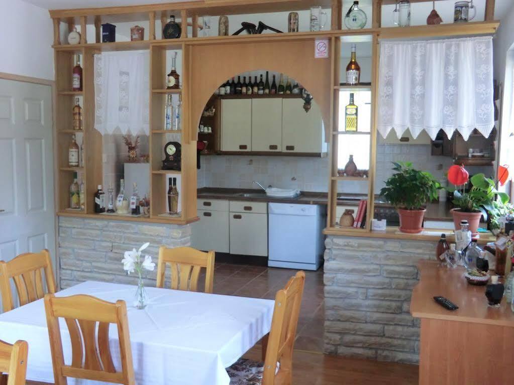 Pansion Izvor Korenica Exterior foto