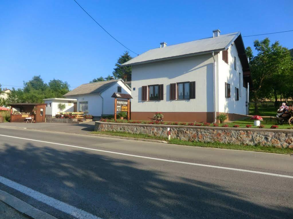 Pansion Izvor Korenica Exterior foto